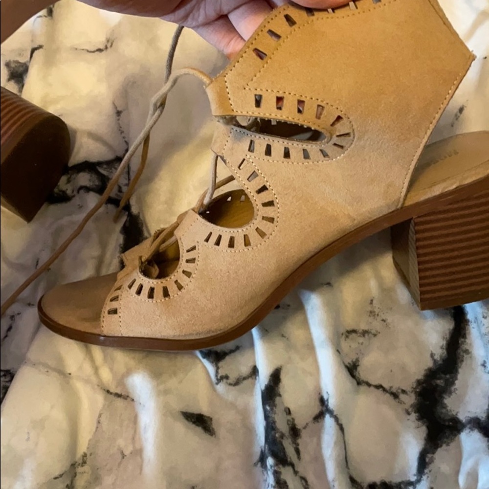 Wedged sandals